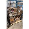 Image 1 : PALLET OF ASSORTED WOODEN CRATES