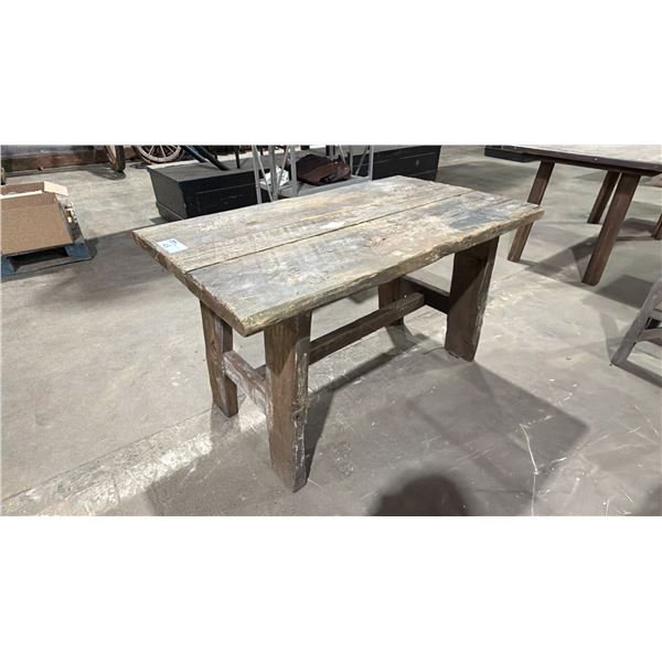 RUSTIC WOODEN PLANK TABLE - APPROX, 4FT X 2 1/2FT X 2 1/4FT TALL