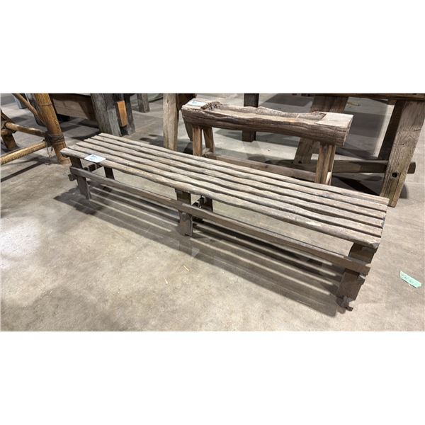 RUSTIC WOODEN DISPLAY/PLANT STAND