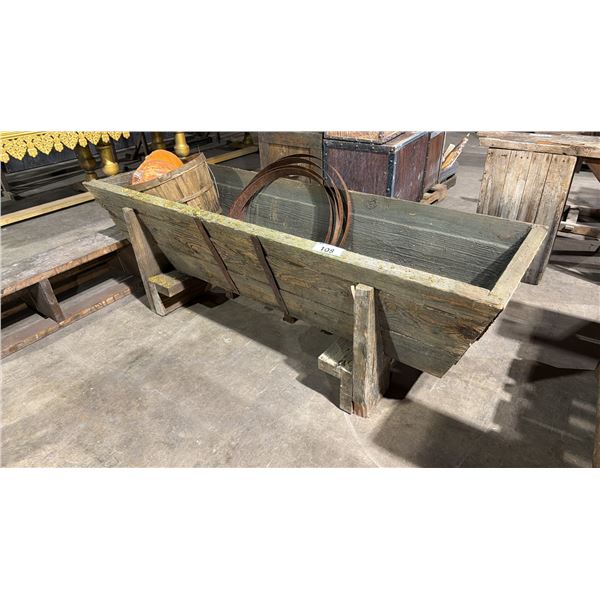 RUSTIC WOODEN 6FT WATER TROUGH WITH BASKET OF IMITATION PUMPKINS