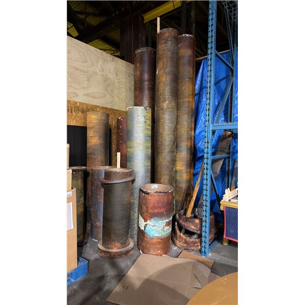 LARGE GROUP OF ASSORTED SIZE SONO CONSTRUCTION FORM TUBES SHOW PROP PIPING