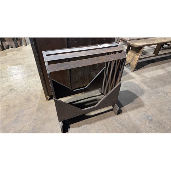 RUSTIC WOODEN SADDLE STAND