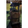 Image 2 : PALLET OF DECORATIVE CHINESE CRATES