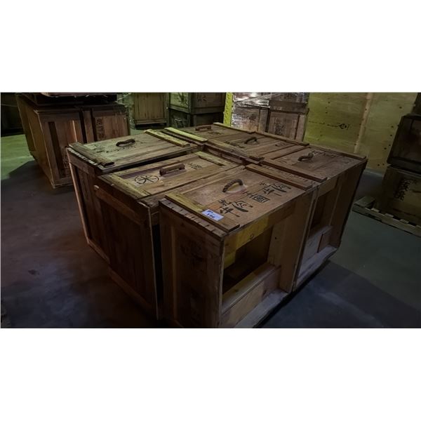 PALLET OF DECORATIVE CHINESE CRATES