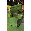 Image 1 : PALLET LOT OF PROP BUNDLES