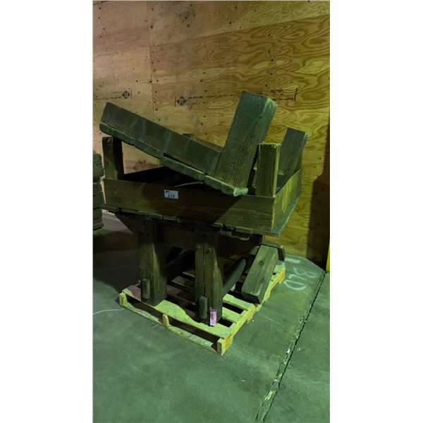 PALLET LOT OF WOOD FURNITURE