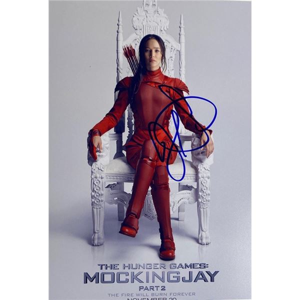 The Hunger Games: Mockingjay â€“ Part 2 Jennifer Lawrence facsimile signed movie p