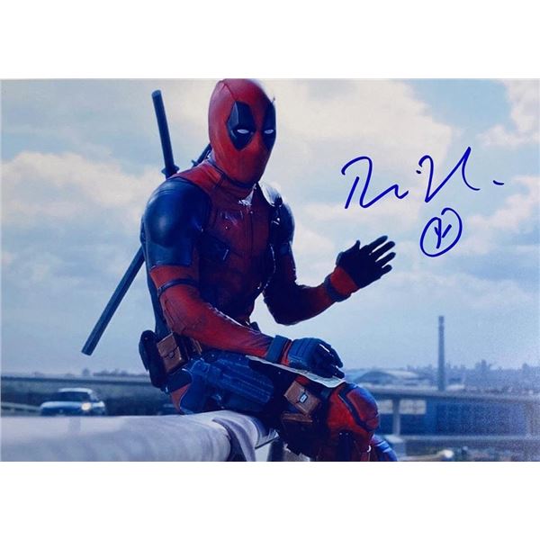 Deadpool Ryan Reynolds facsimile signed  movie photo