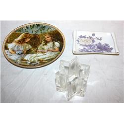 Lot of 3 Collectibles