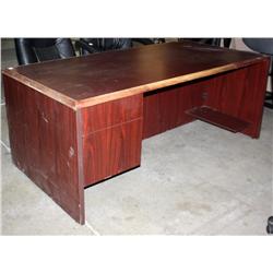 1 Office Desk