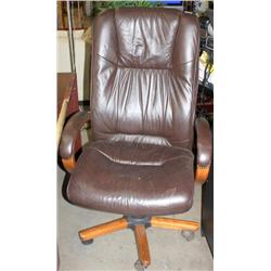 1 Large Office Chair