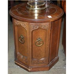 2 Round End Tables