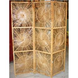 Wicker Privacy Wall