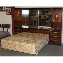 Queen Bedroom Set