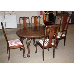 Vintage Dining Table and 5 Chairs
