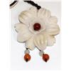Image 2 : Jade Flower Necklace
