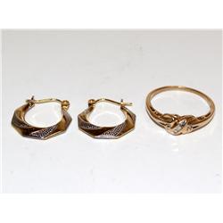 14K Gold & Diamond Ring With Earrings