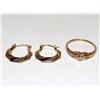 Image 1 : 14K Gold & Diamond Ring With Earrings