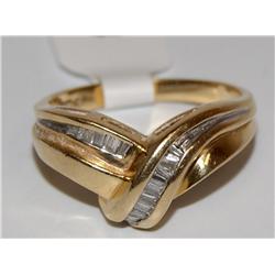 Diamonds "V" Design Baguettes Ladies Ring