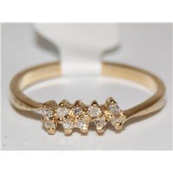 14K Ladies Diamonds Ring
