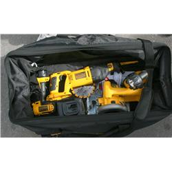 CORDLESS DEWALT POWER TOOL W/ BAG
