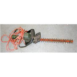 ELECTRIC HEDGE TRIMMER W/ EXTENSION CORD