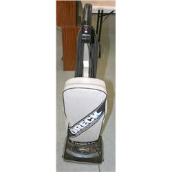 ORECK  VACUUM
