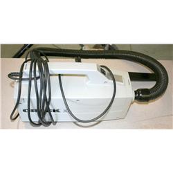 ORECK XL VACUUM