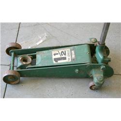 1-1/2 TON FLOOR JACK