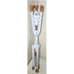 STORABLE COAT HANGER