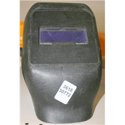 WELDING HELMET