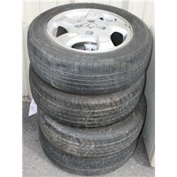 SET OF 15" WHEELS W/ TIRES FOR HONDA