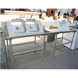 STAINLESS STEEL WASH SING & 2 SINKS