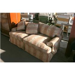 FLOWER DESIGN SOFA