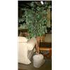 Image 1 : 6' Fake Tree