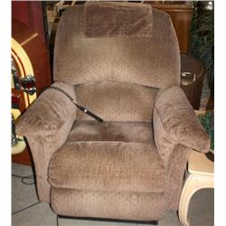 LA Z BOY Lifting Chair