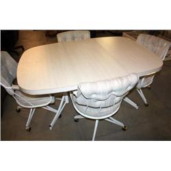 Dining Table and 4 Chairs