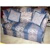 Image 2 : Sofa & Love Seat Blue Print