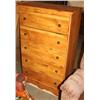 Image 1 : 5 Drawer Dressor