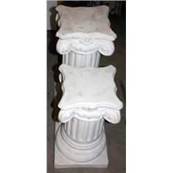 Set of 2 Small Pedestals