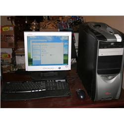 Athlon XP 2400+ Custom Computer W/15" LCD