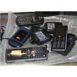 BAG LOT OF 4 MISC. CELL PHONES