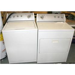 WHIRLPOOL  WASHER & GAS DRYER