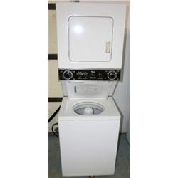 WHIRLPOOL THIN TWIN DRYER & WASHER COMBO