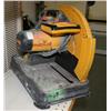 Image 1 : DEWALT TABLE SAW