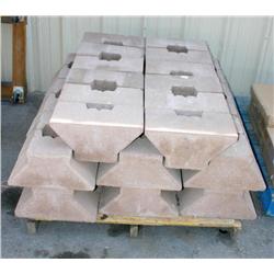 PALLET LOT OF BRICKS