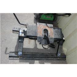 TRAILER & RV HITCH