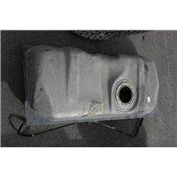 GAS TANK