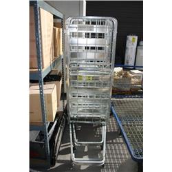 LOT OF FODABLE SHELVES