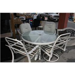 PATIO TABLE  W/ 4 CHAIRS
